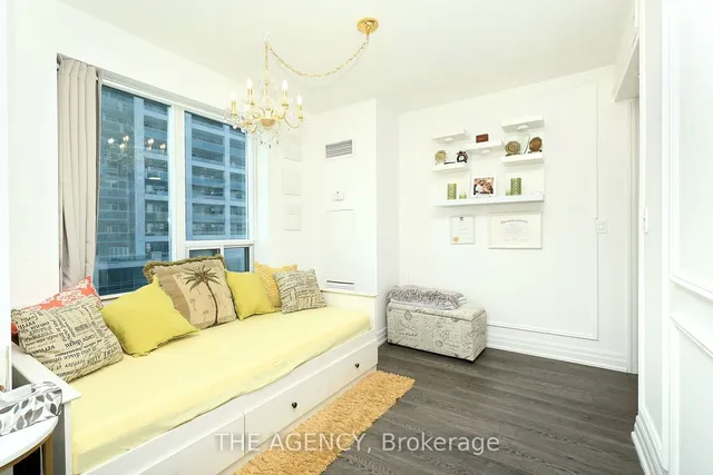 Additional image 11 of 2121 Lake Shore Blvd Unit 712