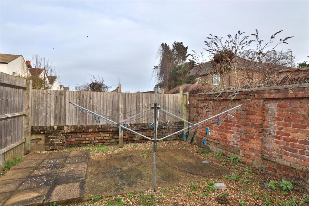 Additional image 2 of 98 Southfield Road, Broadwater, Worthing