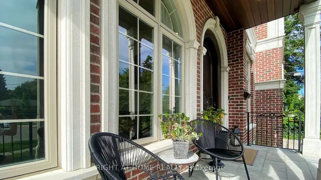 Additional image 3 of 10 Avery Ave