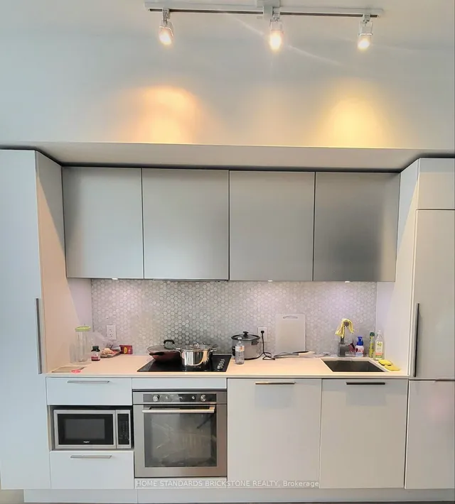 Additional image 11 of 85 Wood St Unit 518