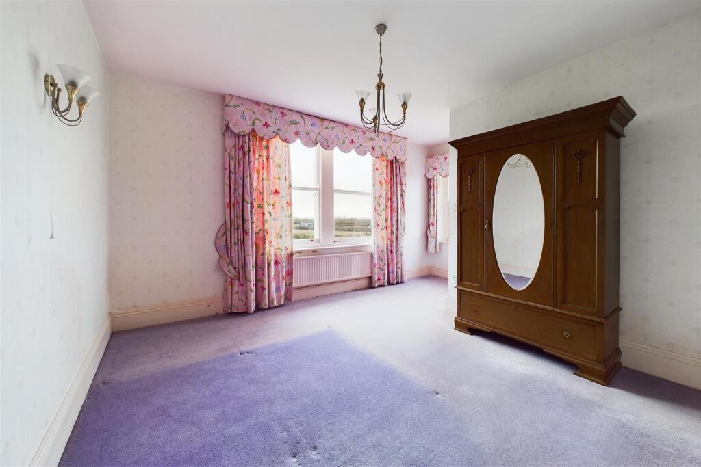 Additional image 23 of DETACHED | UPDATING | BADGWORTH