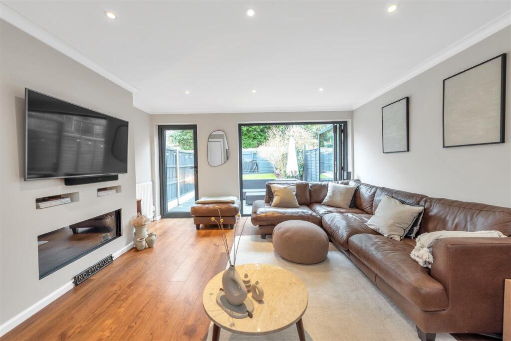 Additional image 2 of Marquis Lane, Harpenden