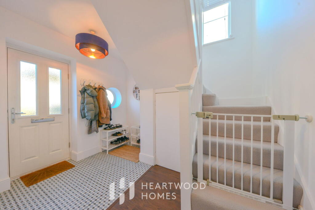 Additional image 10 of Oakwood Drive, St. Albans, AL4 0XD