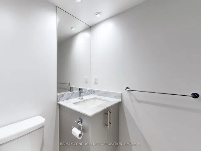 Additional image 34 of 35 Bastion St Unit 310