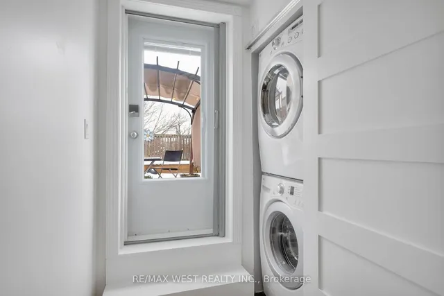 Additional image 31 of 303 Crawford St