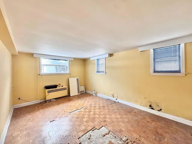 Additional image 11 of 2711 Lakeshore Blvd