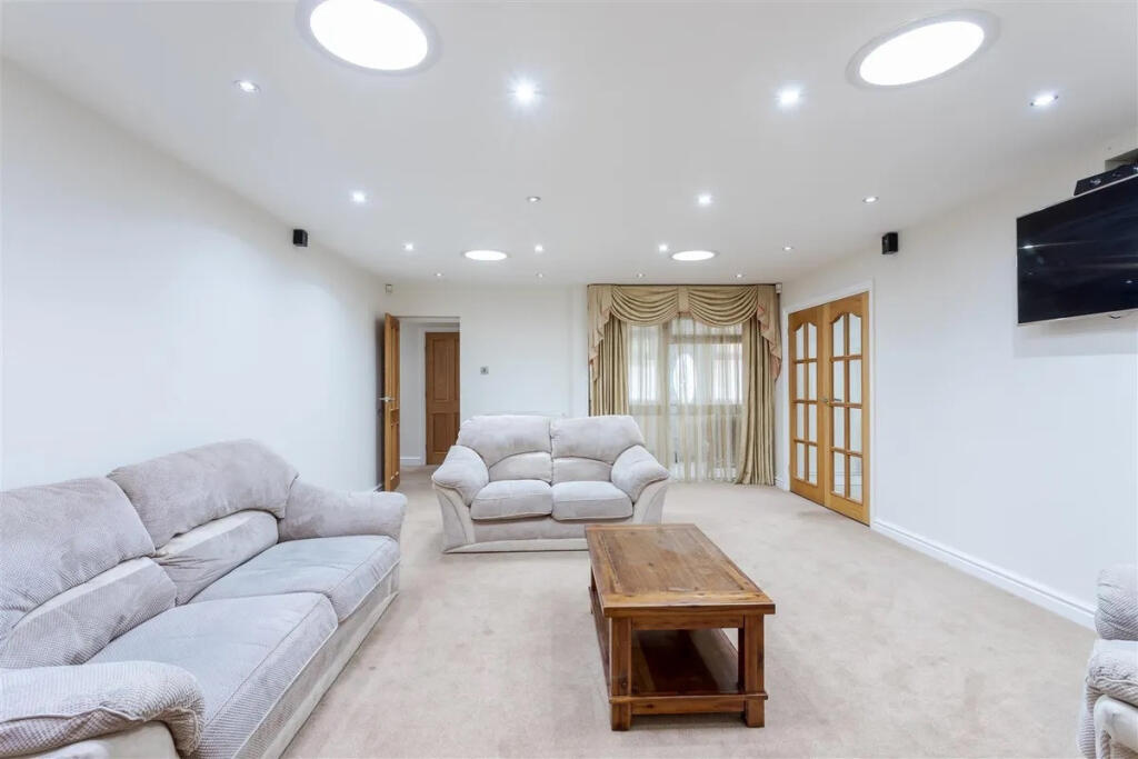 Additional image 7 of Antringham Gardens, Birmingham, B15