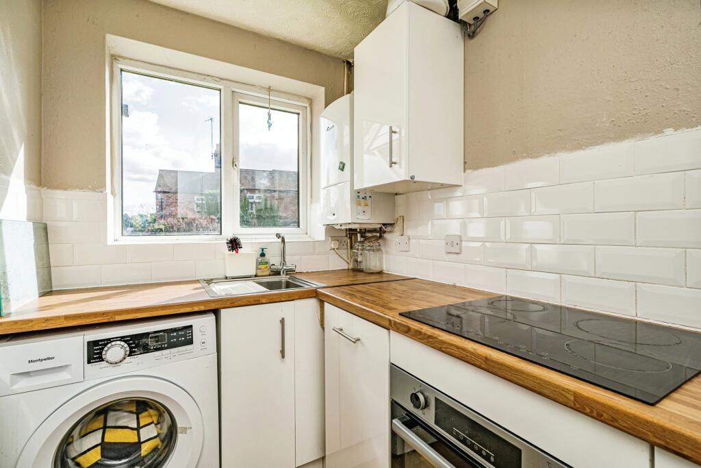 Additional image 7 of Osmington Grove, Halesowen, West Midlands, B63