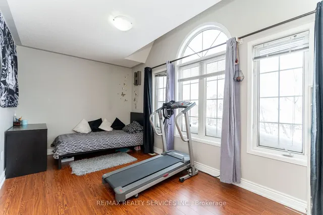 Additional image 28 of 55 Hiberton Cres