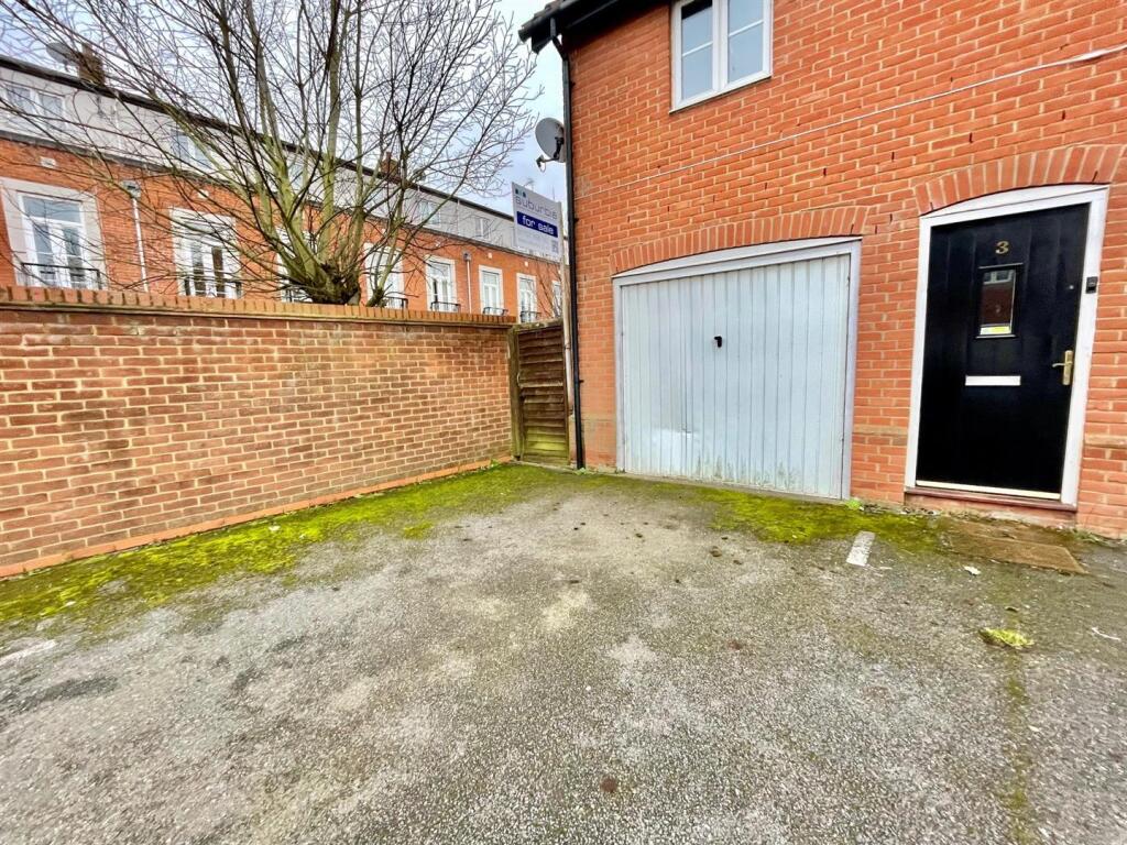 Additional image 12 of Mosquito Way, Hatfield