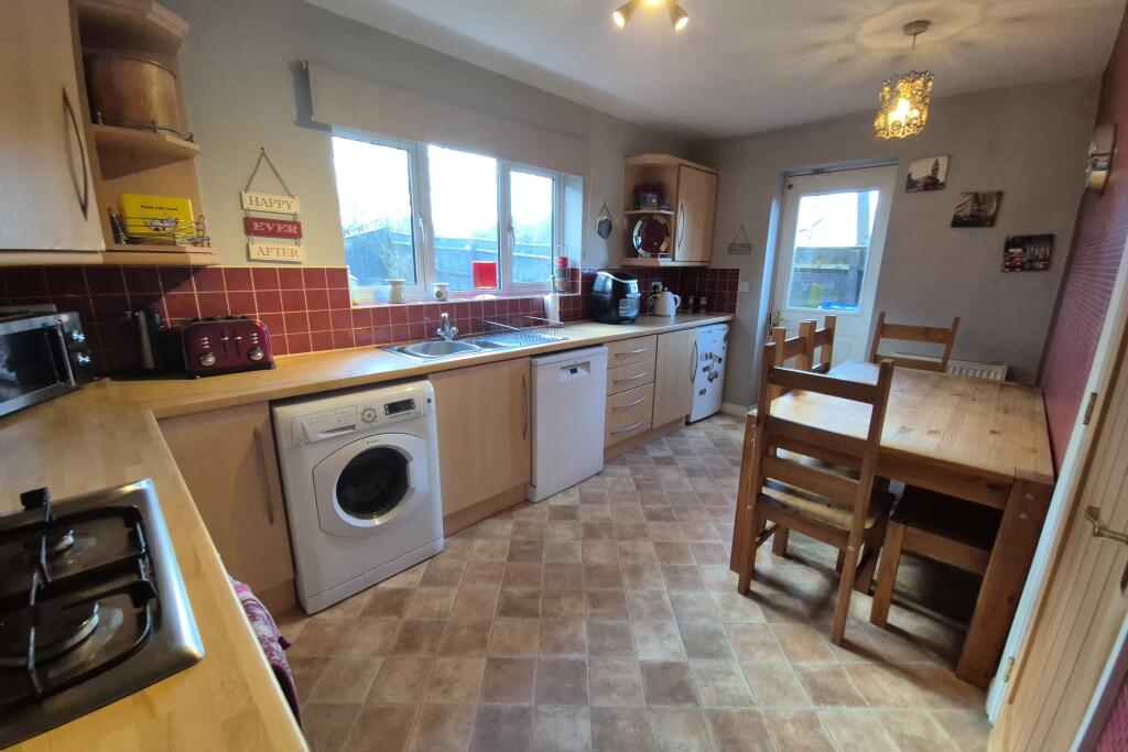 Additional image 27 of Uncle Bens Close, Oldbury, B69