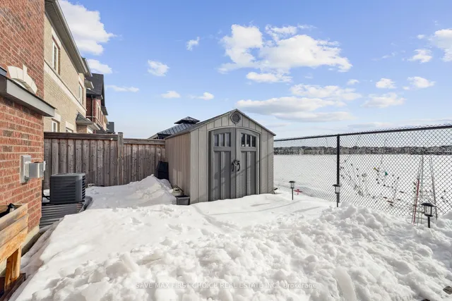 Additional image 33 of 70 Masken Circ