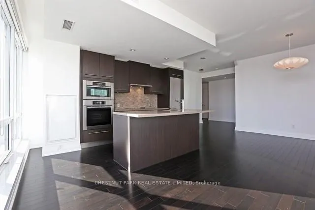 Additional image 6 of 80 John St Unit 2812