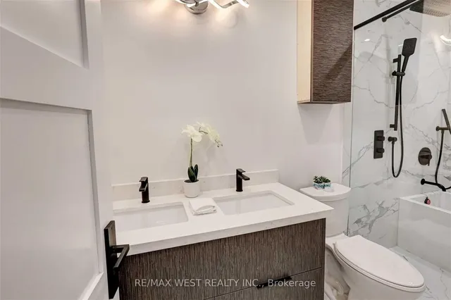 Additional image 27 of 94 Lake Cres