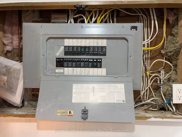 Additional image 27 of 1555 Newlands Cres