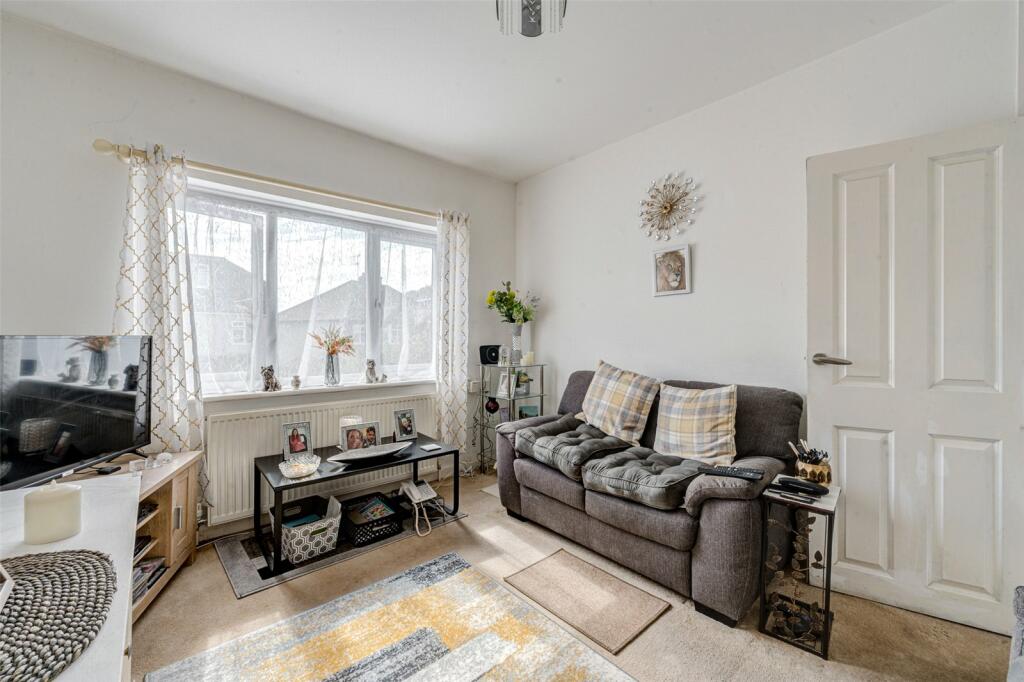 Additional image 3 of Annweir Avenue, Lancing, West Sussex, BN15