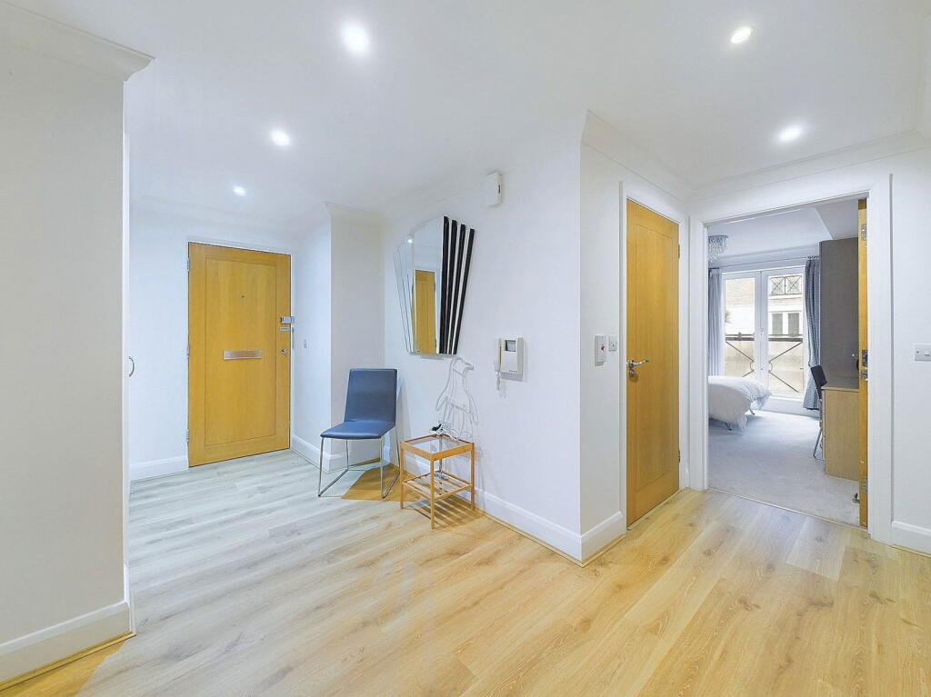 Additional image 17 of Warnes, Steyne Gardens, Worthing BN11 3DW