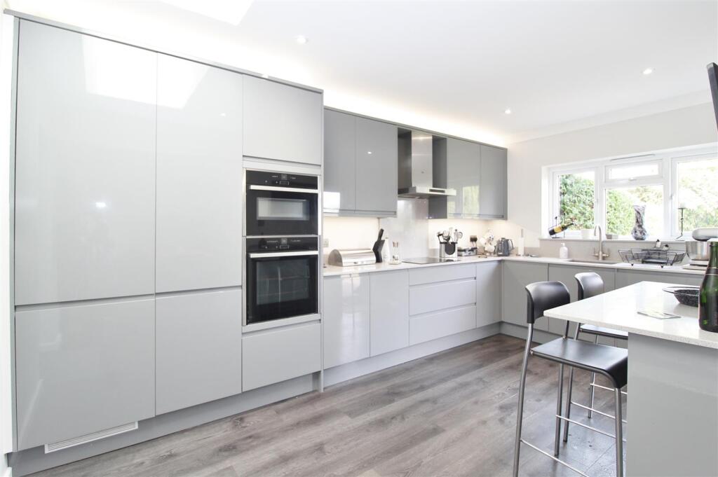 Additional image 6 of Bradmore Way, Brookmans Park