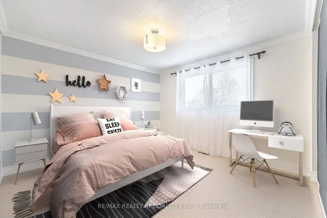 Additional image 30 of 563 Farmstead Dr