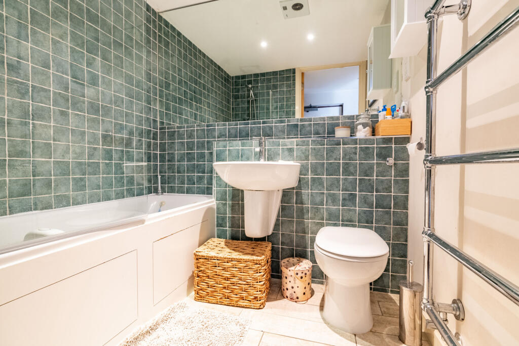 Additional image 9 of De Novo Place, Granville Road, St. Albans, Hertfordshire, AL1