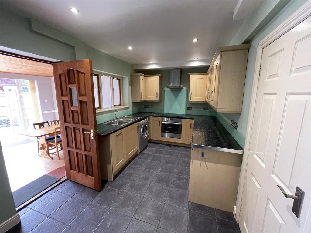 Additional image 8 of Vernham Grove