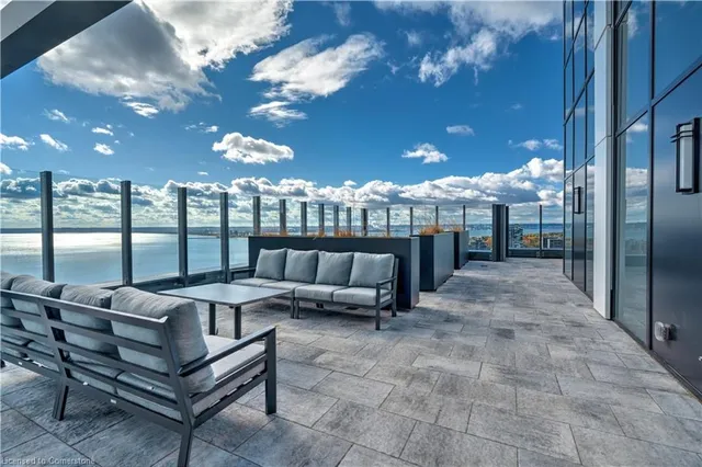 Additional image 35 of 2007 James St Unit 407