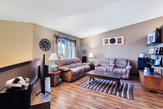 Additional image 2 of 5246 41 Street Crescent