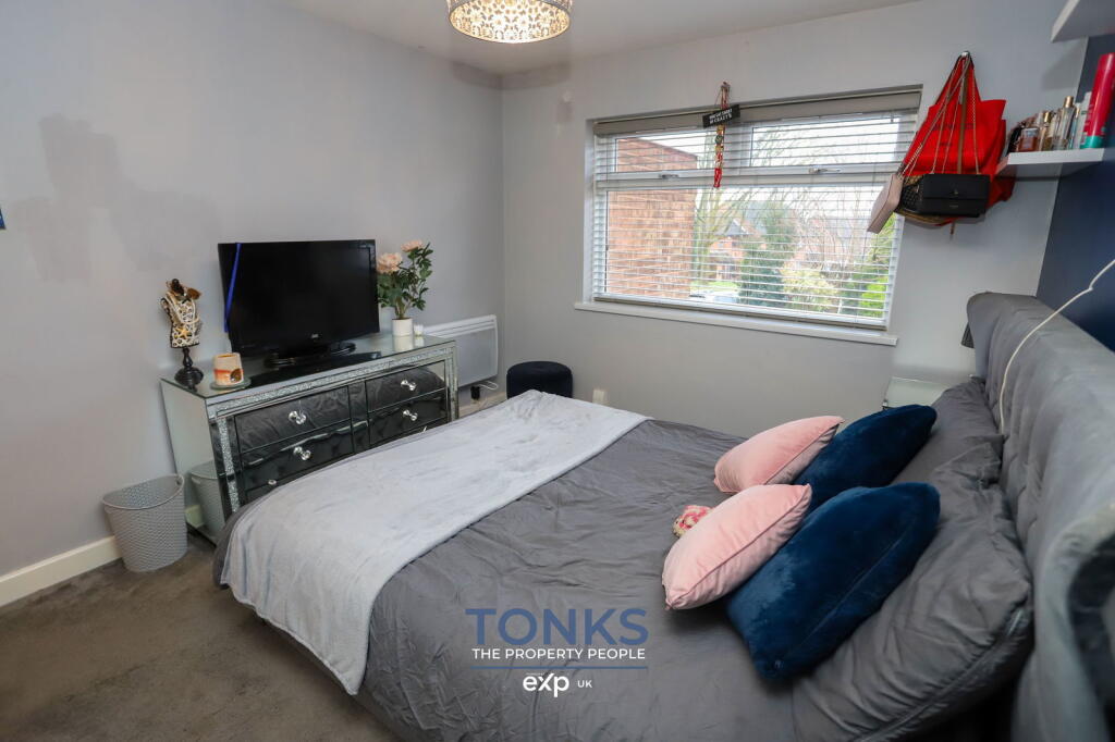 Additional image 7 of Hamilton Avenue, Halesowen, B62 8SG