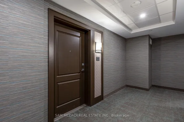 Additional image 3 of 460 Dundas St Unit 213