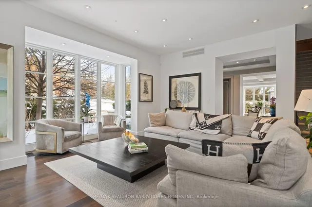 Additional image 6 of 330 Vesta Dr