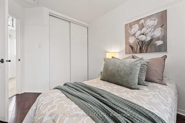 Additional image 21 of 15 Sunshade Pl