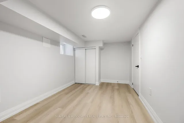 Additional image 37 of 89 Concord Ave