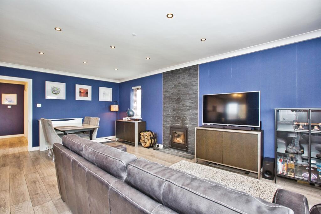 Additional image 3 of Ilchester Road, Yeovil