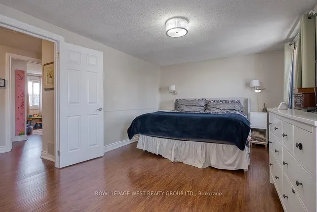 Additional image 18 of 45 Hansen Rd Unit 22