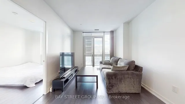 Additional image 15 of 39 Roehampton Ave Unit 2304