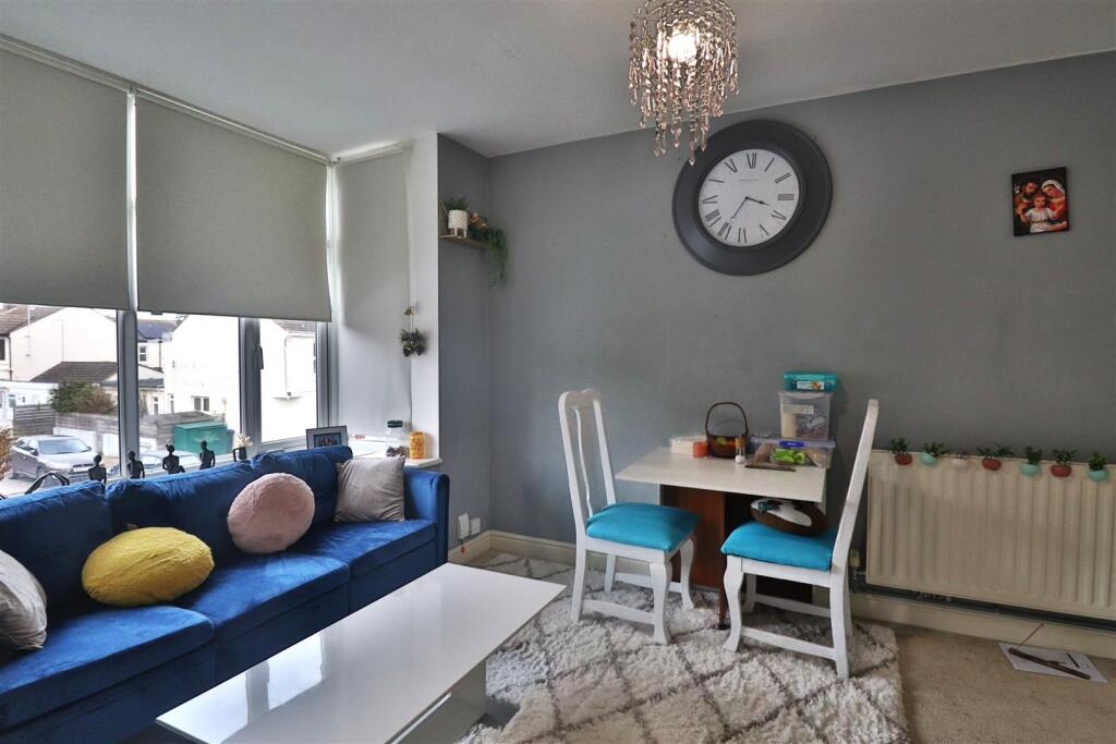 Additional image 4 of 98 Southfield Road, Broadwater, Worthing