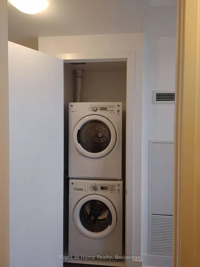 Additional image 15 of 38 Iannuzzi St Unit UPH03