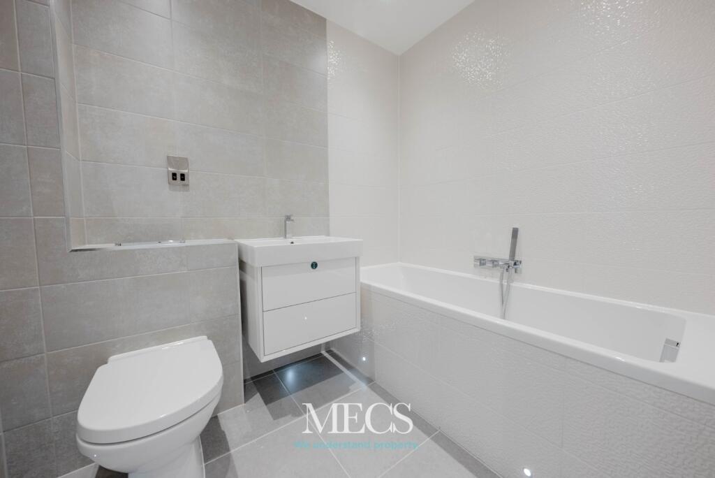 Additional image 11 of Willow Gardens, Lea Green Lane, Wythall, Birmingham, Worcestershire, B47 6AZ