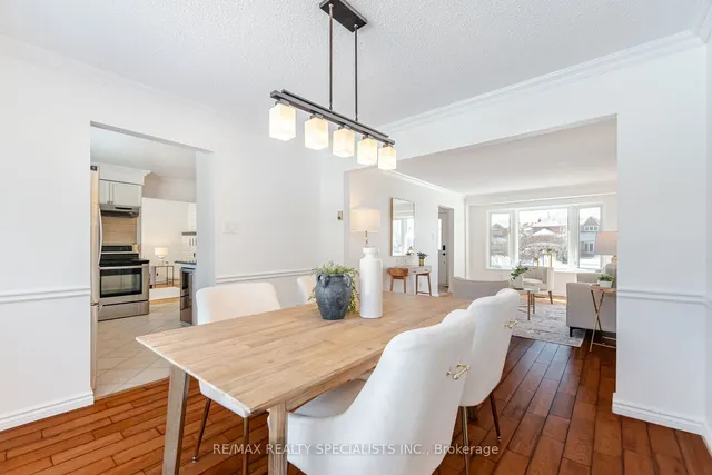 Additional image 10 of 563 Farmstead Dr