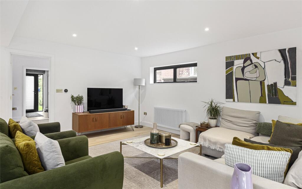 Additional image 4 of Scotts Lane, Bromley, BR2