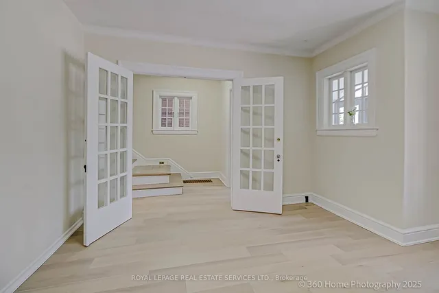 Additional image 14 of 109 High Park Ave