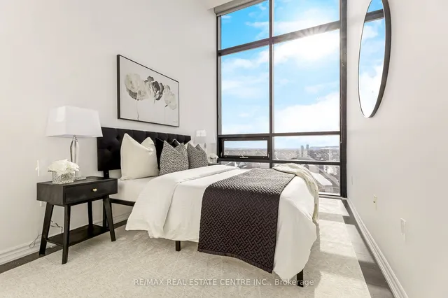 Additional image 12 of 650 Sauve St Unit 507