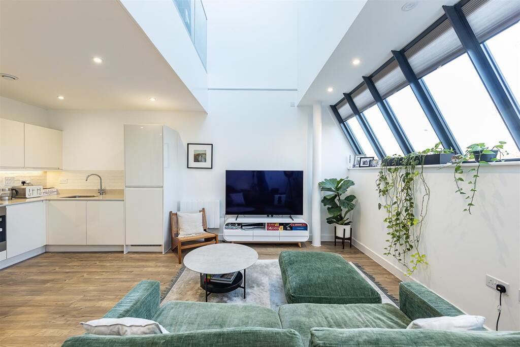 Additional image 7 of Sutton Road, St. Albans