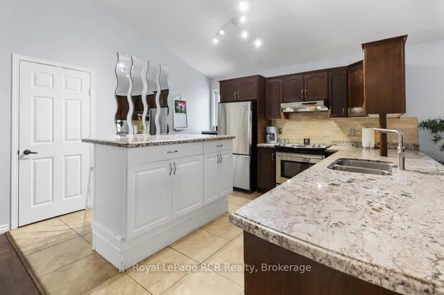 Additional image 8 of 3 Wisteria Crt