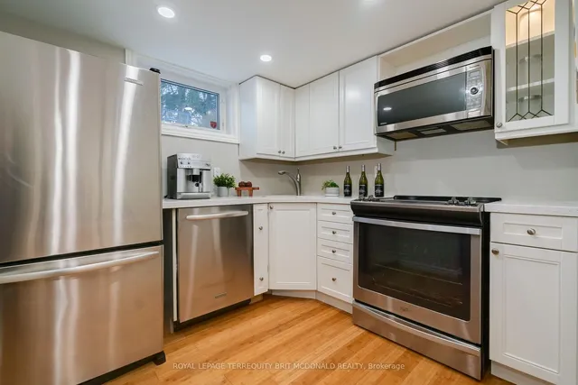 Additional image 39 of 125 Chaplin Cres