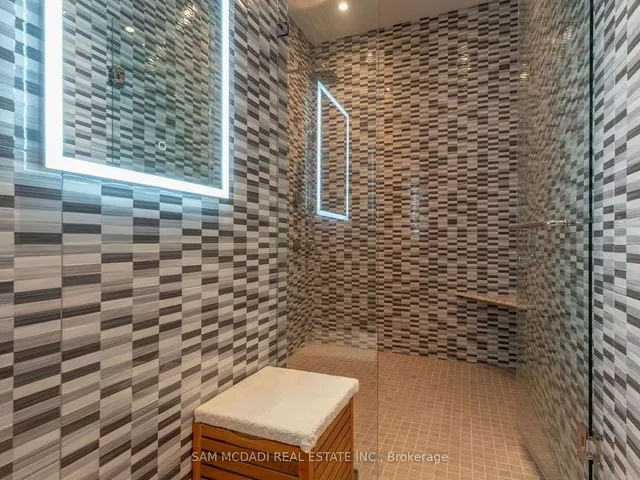 Additional image 35 of 246 Riverside Dr