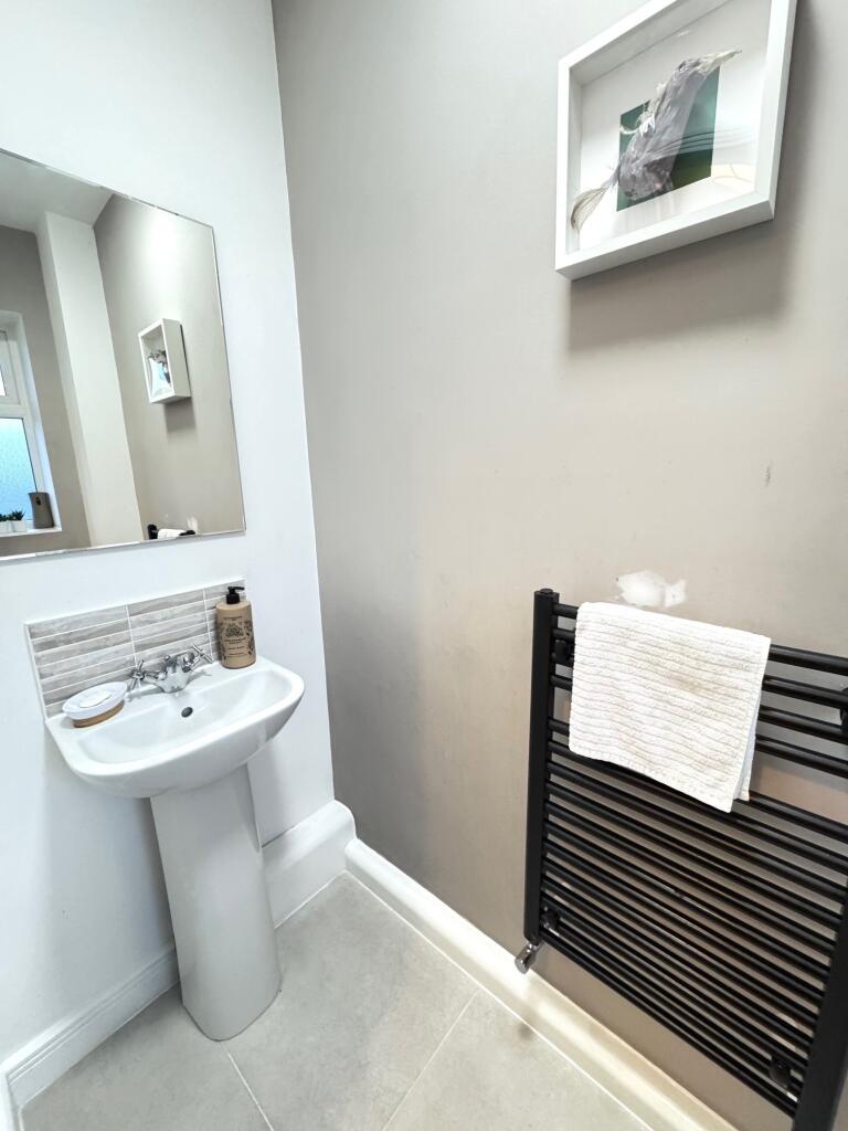 Additional image 8 of Gore Road