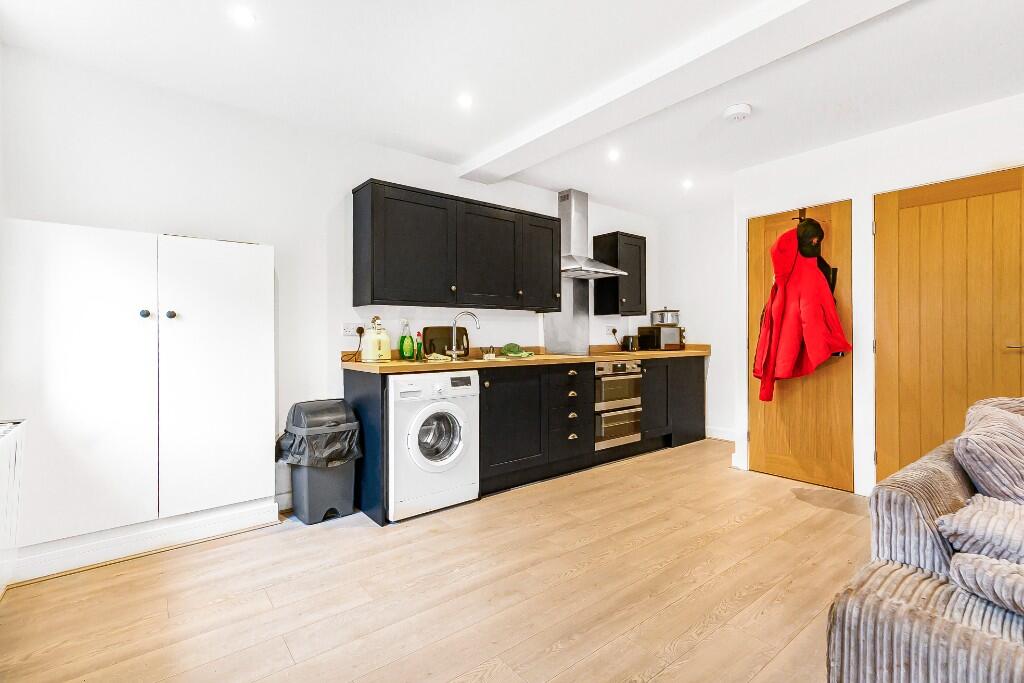 Additional image 5 of Carlton Street, Keighley, BD22