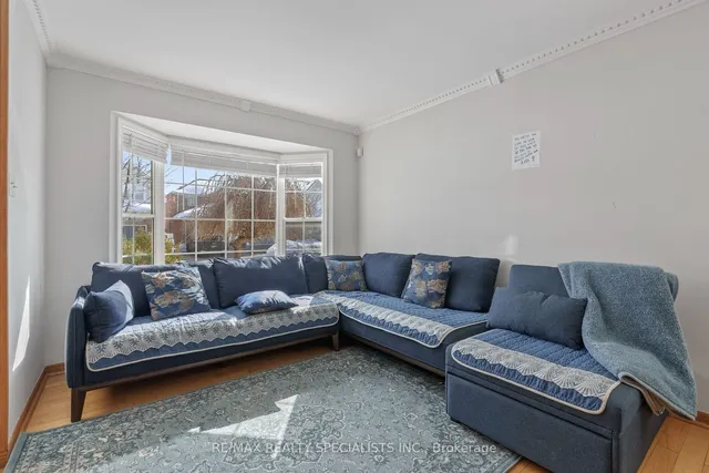 Additional image 14 of 674 Irving Terr