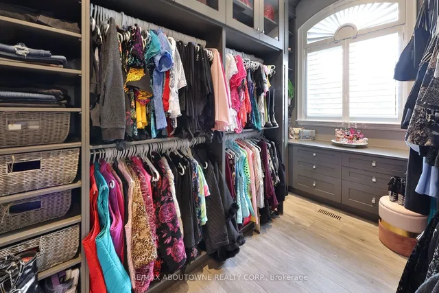 Additional image 22 of 3188 Lakeshore Rd